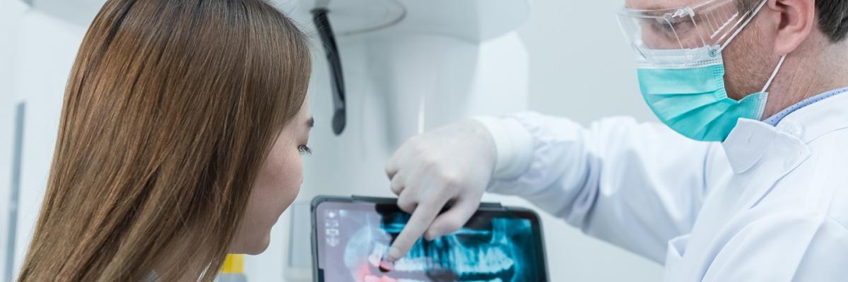 Osteonecrosis Maxilar Asociada a Medicamentos