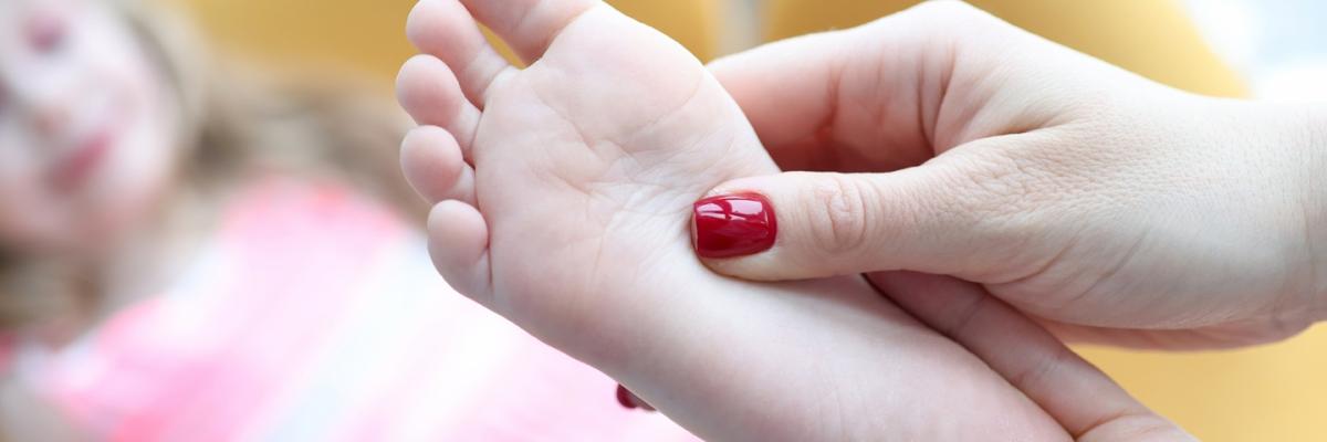 De las Manos a los Pies, Ortopedia Infantil