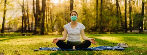 Trends in mental health before and after the onset of the COVID-19 pandemic