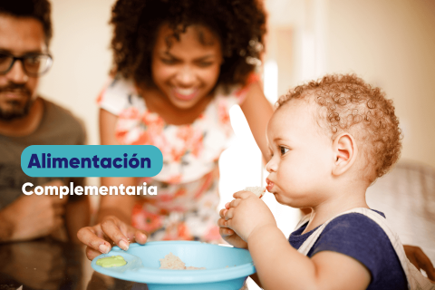 Cómo se debe iniciar la alimentación complementaria
